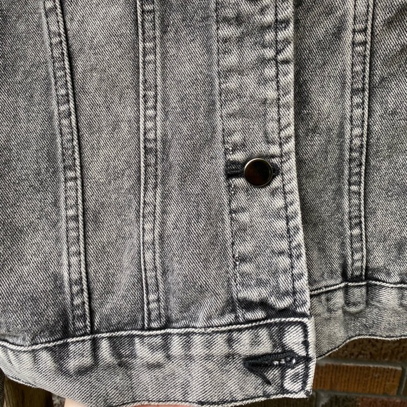 Never Worn ✨ Unique Sherpa Jean Jacket by Ava and Kris - Picture 3 of 3